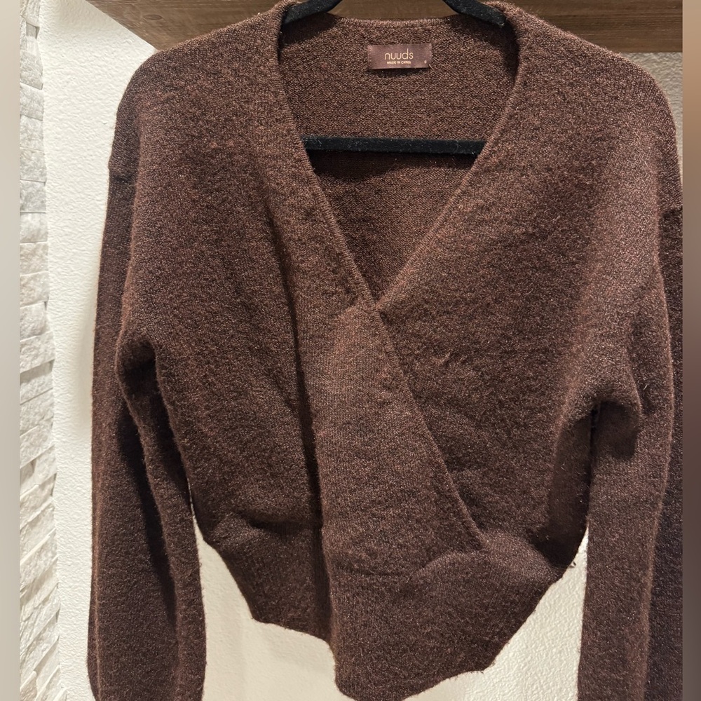 Nuuds brown sweater size small - Picture 3 of 4